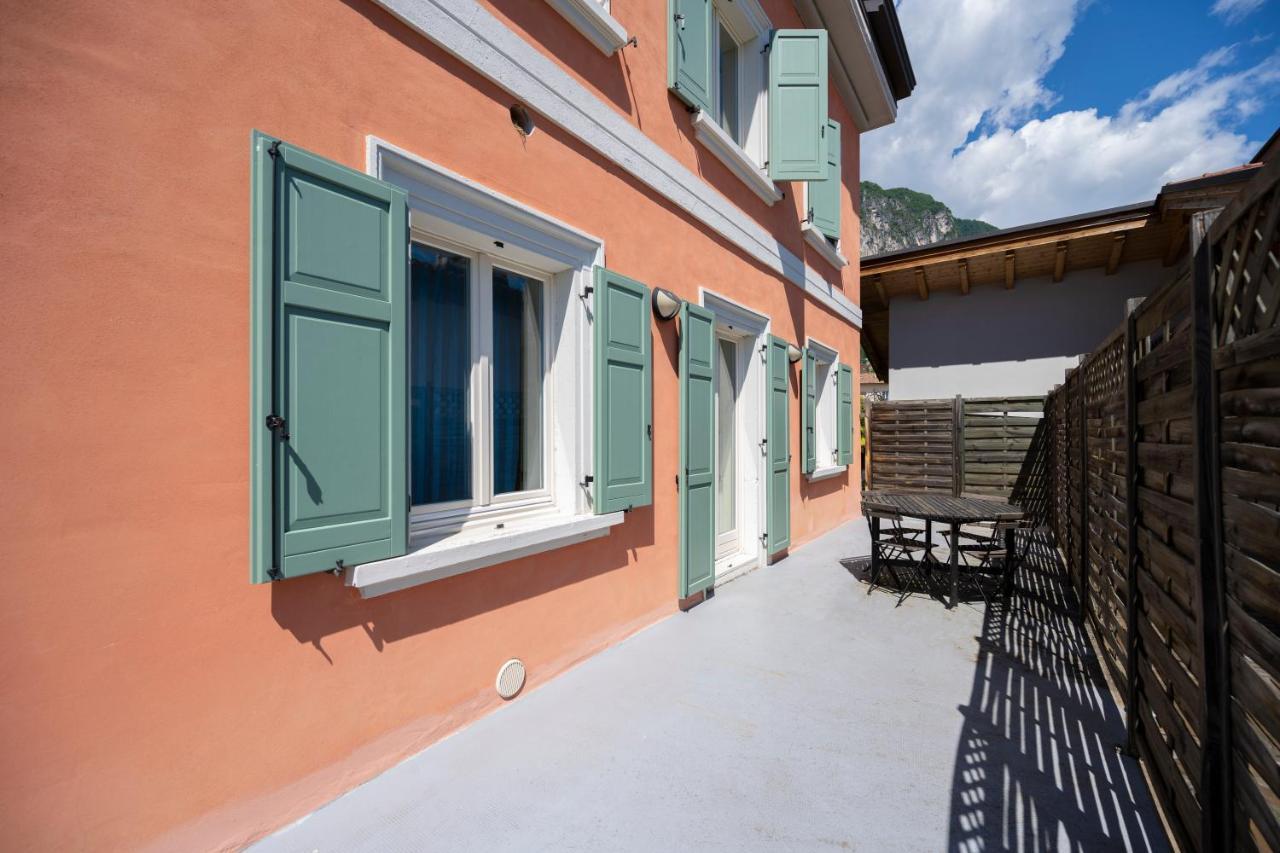 Villa Bellaria Riva del Garda Exterior foto